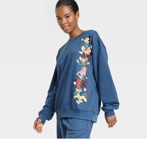 Mickey & Friend blue sweater